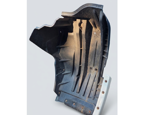 INTERNATIONAL LT625 Fender