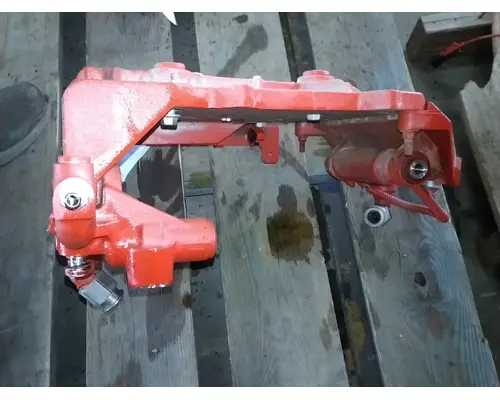 INTERNATIONAL LT625 Fuel Filter Bases