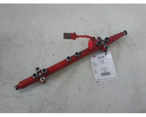 INTERNATIONAL LT625 Fuel Rail 350
