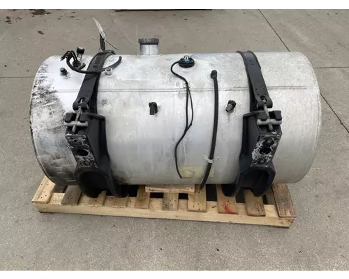 INTERNATIONAL LT625 Fuel Tank