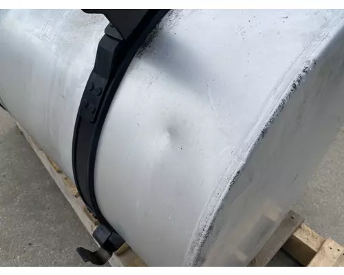 INTERNATIONAL LT625 Fuel Tank