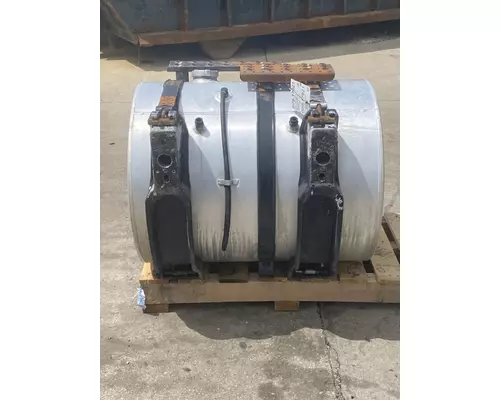 INTERNATIONAL LT625 Fuel Tank