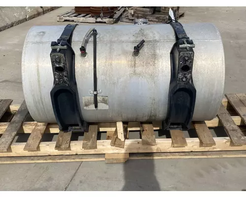 INTERNATIONAL LT625 Fuel Tank