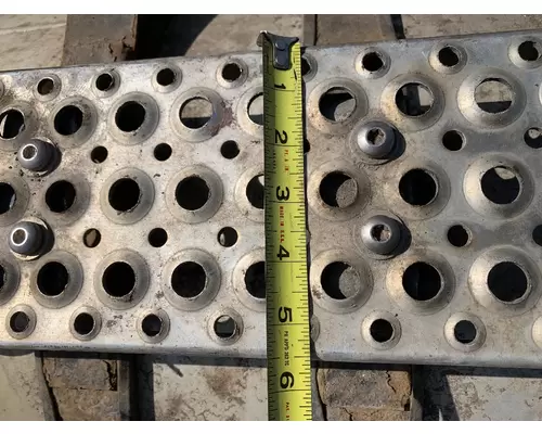 INTERNATIONAL LT625 Fuel Tank