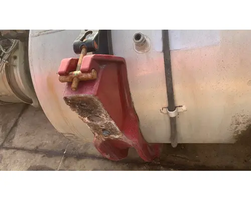 INTERNATIONAL LT625 Fuel Tank