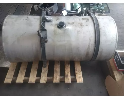 INTERNATIONAL LT625 Fuel Tank