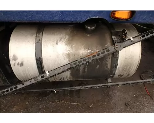 INTERNATIONAL LT625 Fuel Tank