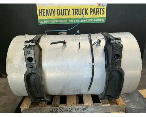 INTERNATIONAL LT625 Fuel Tank
