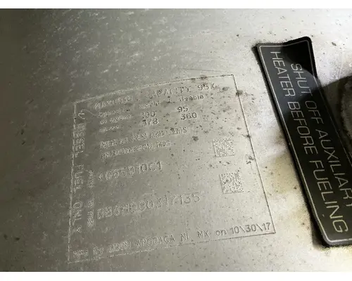 INTERNATIONAL LT625 Fuel Tank