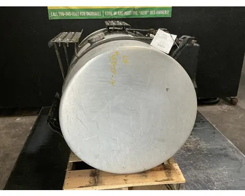 INTERNATIONAL LT625 Fuel Tank