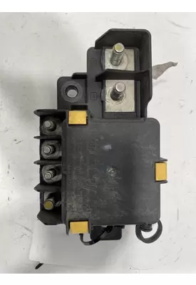 INTERNATIONAL LT625 Fuse Box