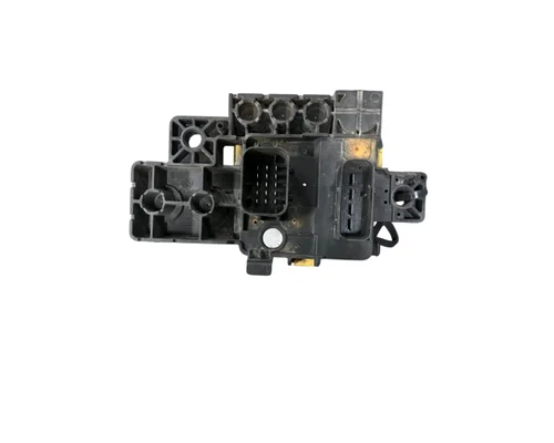 INTERNATIONAL LT625 Fuse Box
