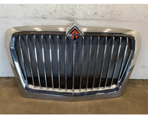 INTERNATIONAL LT625 Grille