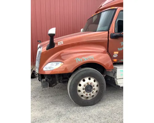 INTERNATIONAL LT625 HOOD