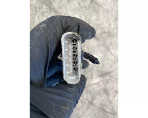 INTERNATIONAL LT625 Headlamp Assembly