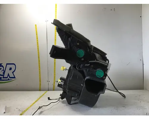 INTERNATIONAL LT625 Heater Housing