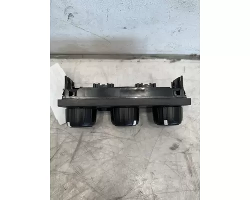 INTERNATIONAL LT625 Heater or Air Conditioner Parts, Misc.