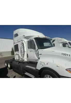 INTERNATIONAL LT625 Heavy Trucks