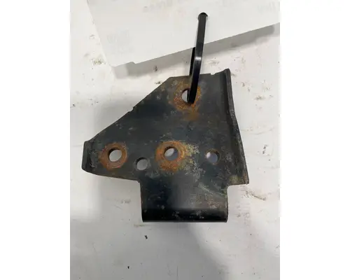 INTERNATIONAL LT625 Hood Hinge