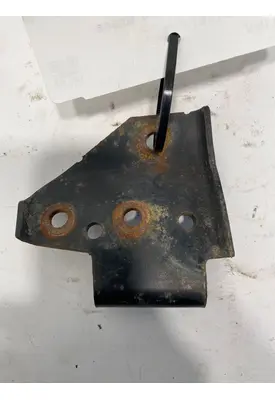 INTERNATIONAL LT625 Hood Hinge
