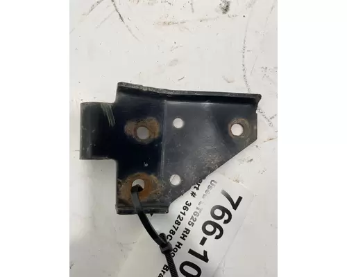INTERNATIONAL LT625 Hood Hinge