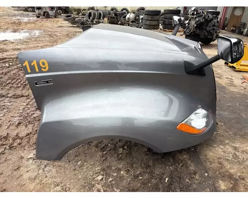 INTERNATIONAL LT625 Hood