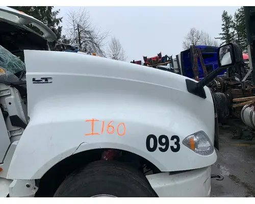 INTERNATIONAL LT625 Hood