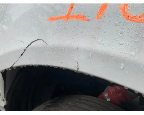 INTERNATIONAL LT625 Hood