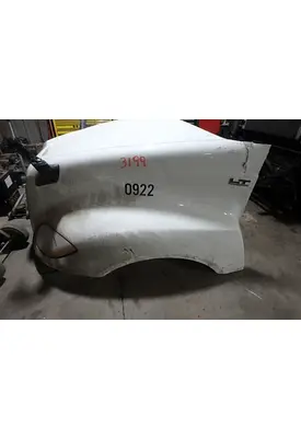 INTERNATIONAL LT625 Hood