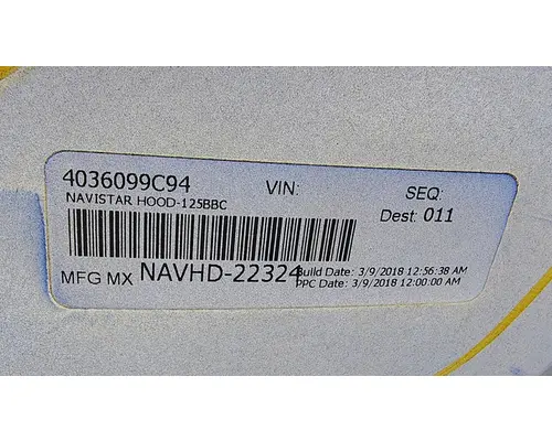 INTERNATIONAL LT625 Hood