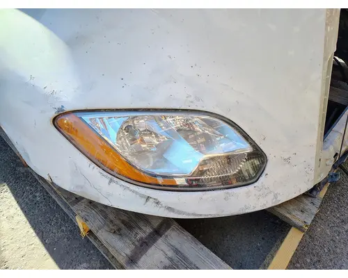 INTERNATIONAL LT625 Hood