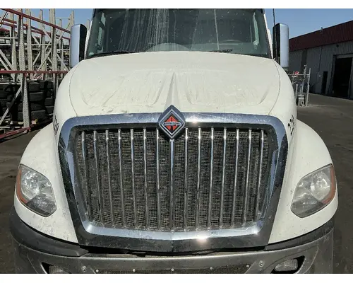 INTERNATIONAL LT625 Hood