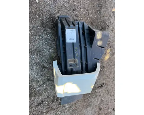 INTERNATIONAL LT625 Inner Fender