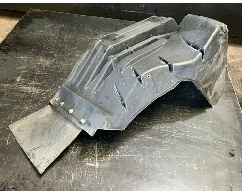 INTERNATIONAL LT625 Inner Fender