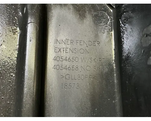 INTERNATIONAL LT625 Inner Fender