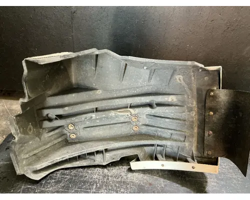 INTERNATIONAL LT625 Inner Fender