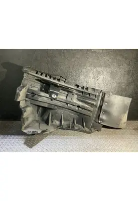 INTERNATIONAL LT625 Inner Fender