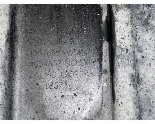 INTERNATIONAL LT625 Inner Fender