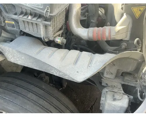 INTERNATIONAL LT625 Inner Fender