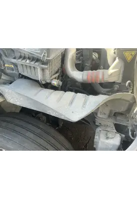 INTERNATIONAL LT625 Inner Fender