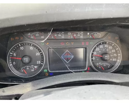 INTERNATIONAL LT625 Instrument Cluster