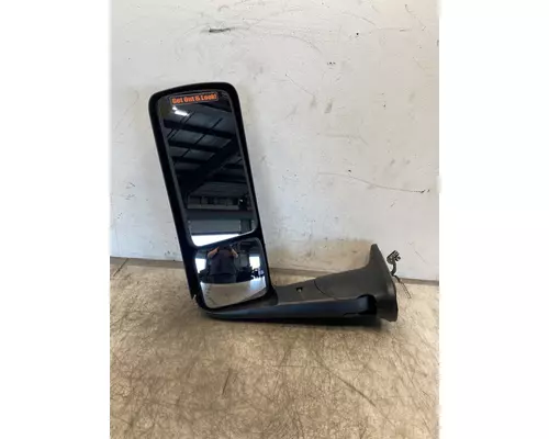 INTERNATIONAL LT625 Mirror (Side View)