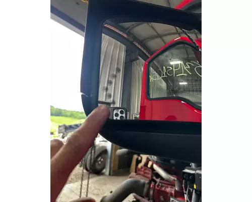 INTERNATIONAL LT625 Mirror (Side View)