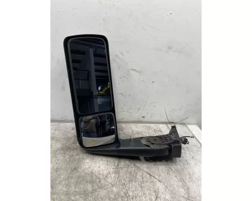 INTERNATIONAL LT625 Mirror