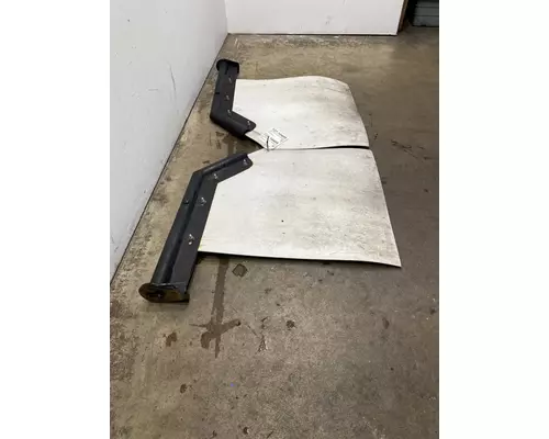 INTERNATIONAL LT625 Miscellaneous Parts