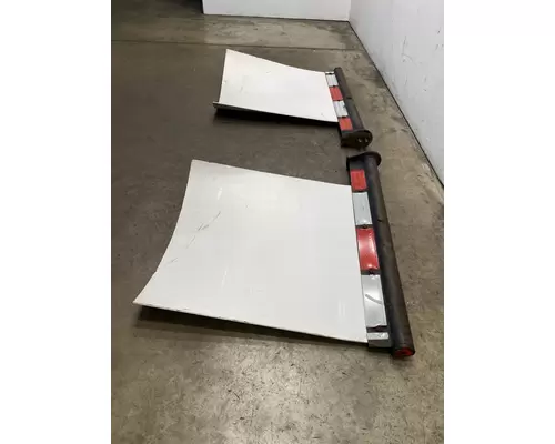 INTERNATIONAL LT625 Miscellaneous Parts