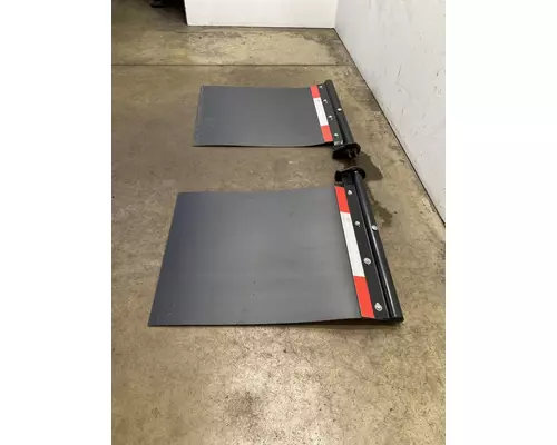 INTERNATIONAL LT625 Miscellaneous Parts