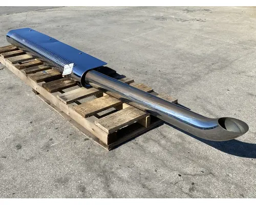 INTERNATIONAL LT625 Muffler