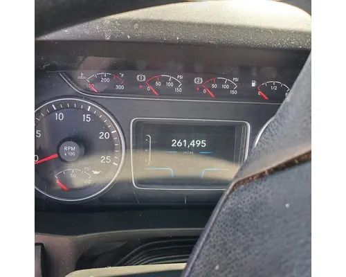 INTERNATIONAL LT625 Rebuilders