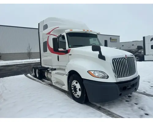 INTERNATIONAL LT625 Rebuilders